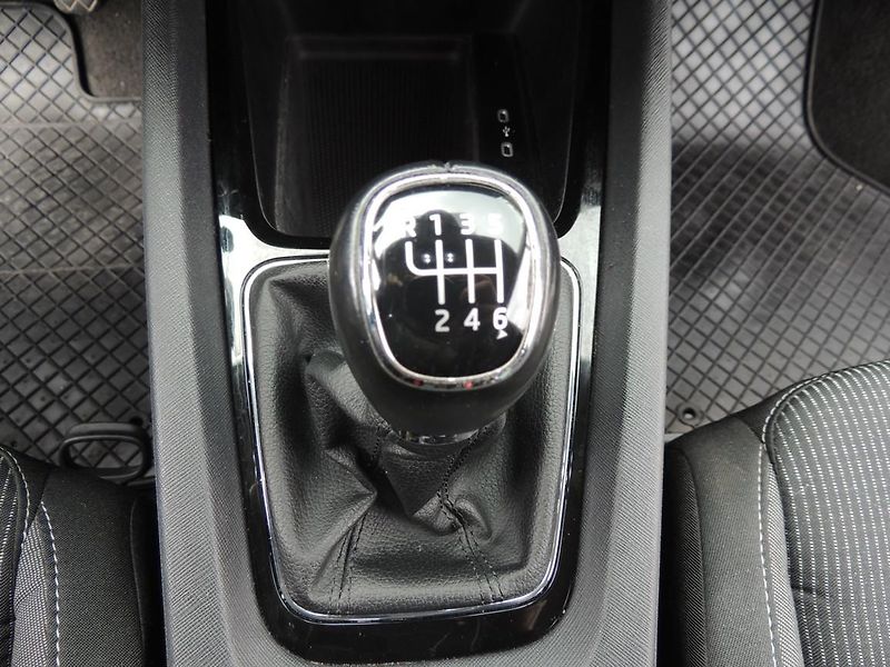 Škoda Octavia (2021) 2.0TDi Combi,85kw,Ambition - fotka 30 z 41