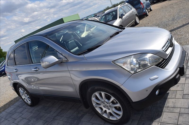 Honda CR-V 2,0 I 110KW 4X4 TAŽNÉ TOP! - fotka 4 z 51