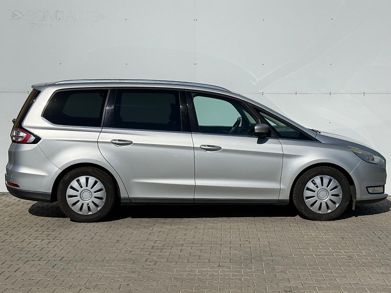Ford Galaxy 2,0 TDCi 110kW Titanium AT - fotka 8 z 29