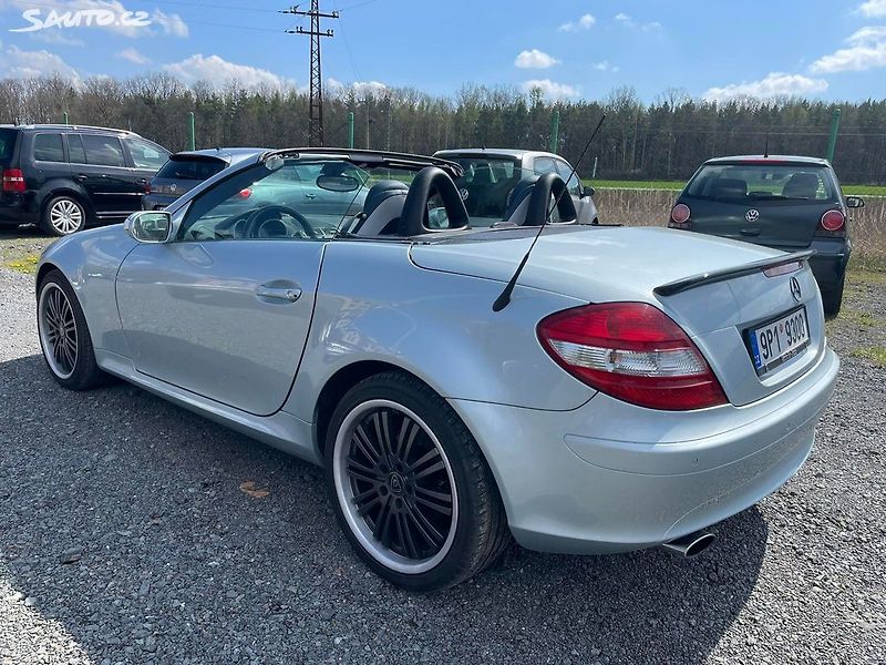 Mercedes-Benz SLK (2006) 200 KOMPRESSOR - fotka 10 z 20