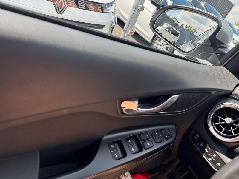 Hyundai Kona (2024) STYLE BEV 64kWh 150kW CZ DPH - fotka 11 z 11