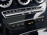 Mercedes-Benz Třídy C 2.0 220d 143kW Aut. LED - náhled 24