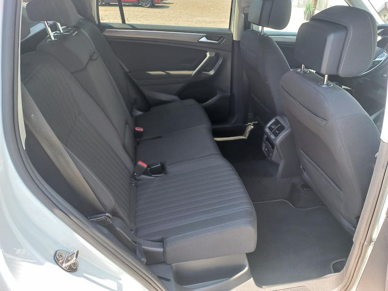 Volkswagen Tiguan Allspace (2023) 2.0TDi 110kW 4x4 DSG ČR DPH - fotka 14 z 21