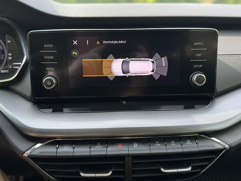 Škoda Octavia (2021) 2.0TDi 1.MAJ. ČR DPH SERVISKA - fotka 13 z 26