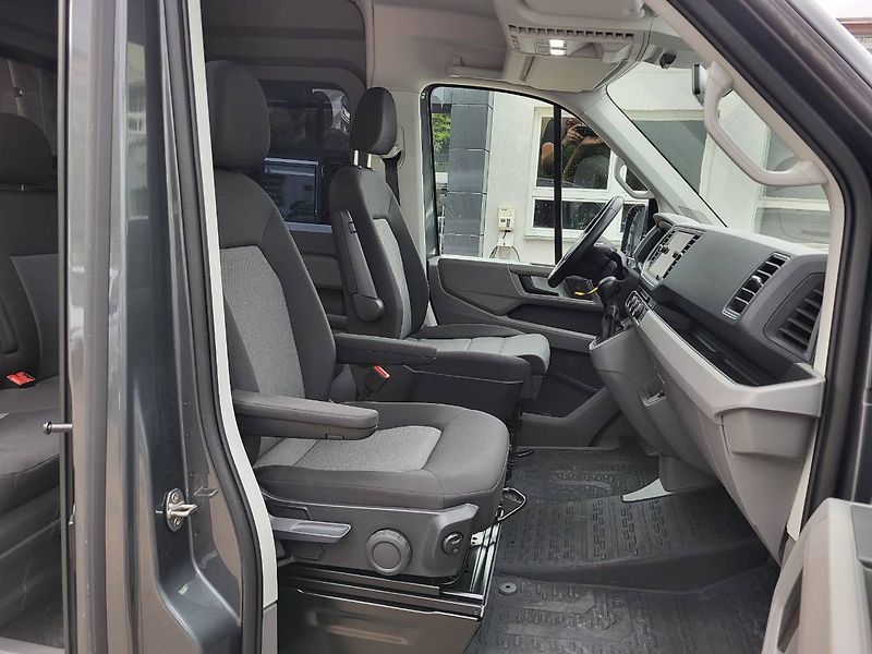 Volkswagen Crafter (2021) 35 2.0 TDI 130KW 8st.Automat 4 - fotka 35 z 47