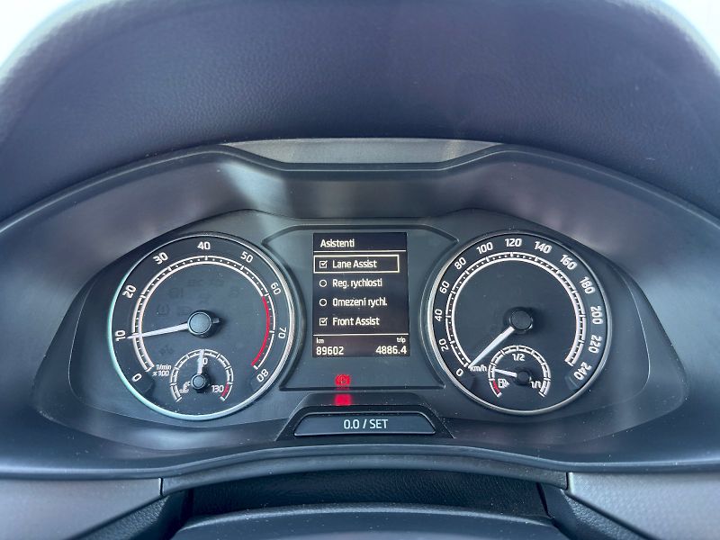 Škoda Kamiq (2022) 1.5 TSI 110kW Style - fotka 16 z 35
