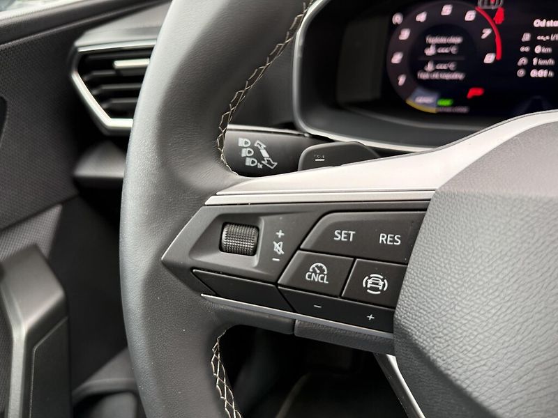 Seat Leon DSG 1,5 TSi 85 kW Style - fotka 17 z 23