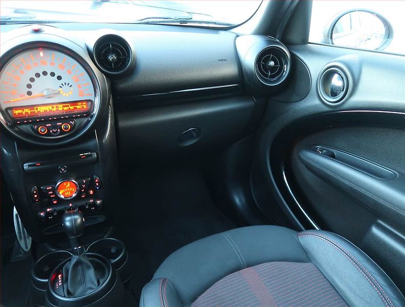 Mini Countryman (2014) Cooper S ALL4, 4X4, Automat - fotka 8 z 16