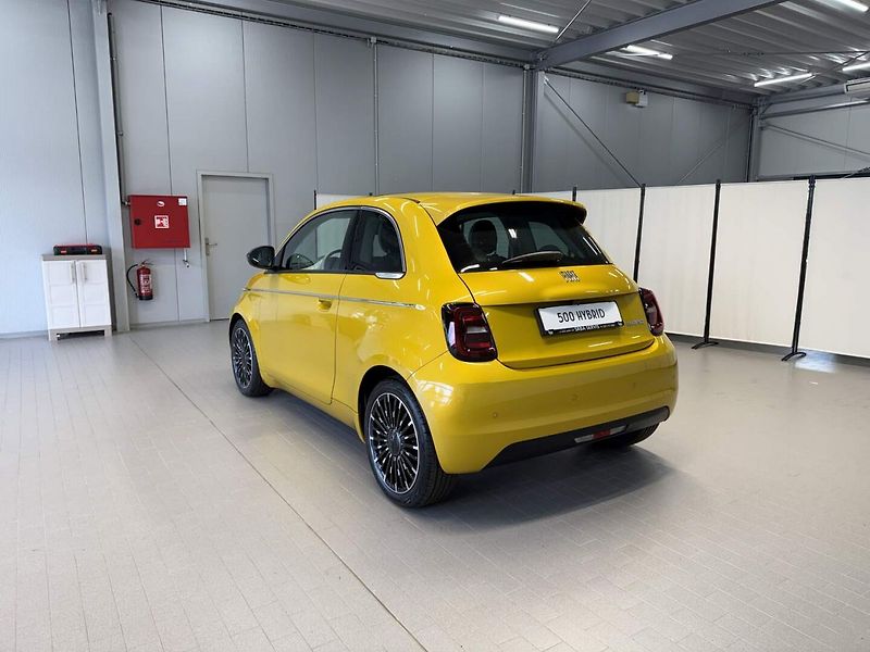 Fiat 500 (2026) La Prima Hybrid 1.0 BSG - fotka 3 z 23