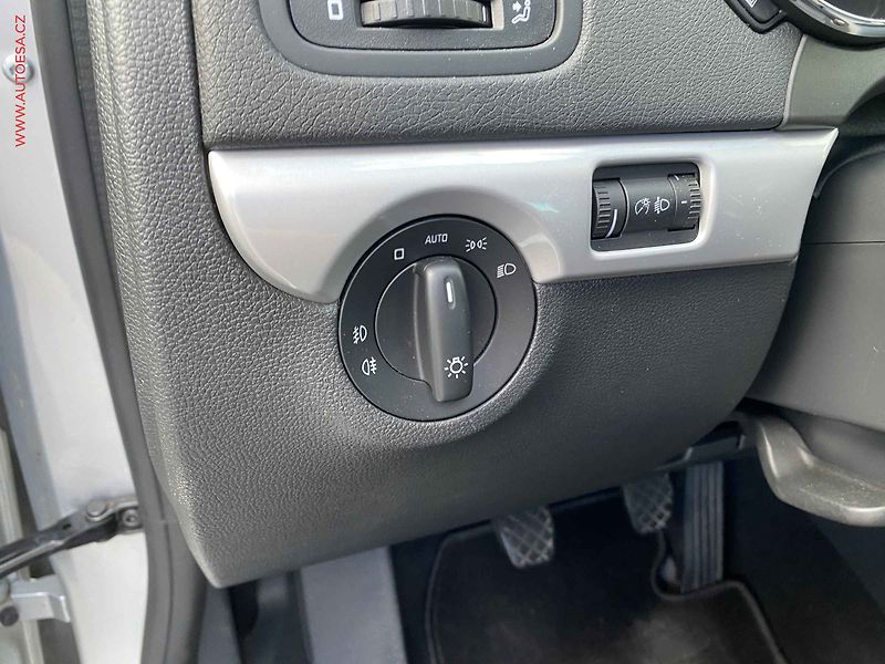 Škoda Yeti (2012) 1.4 TSi, Ambition Plus, +ALU - fotka 16 z 17