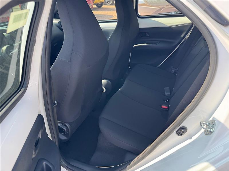 Toyota Aygo (2025) 1,0 5/MT Comfort - fotka 11 z 12