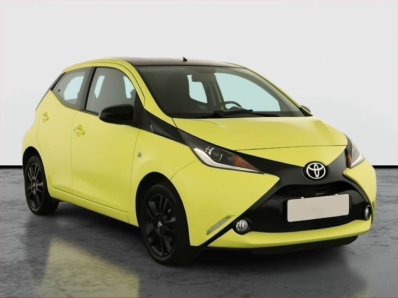 Toyota Aygo (2016) 1.0 VVT-i, Navi, Tempomat - fotografie inzerátu