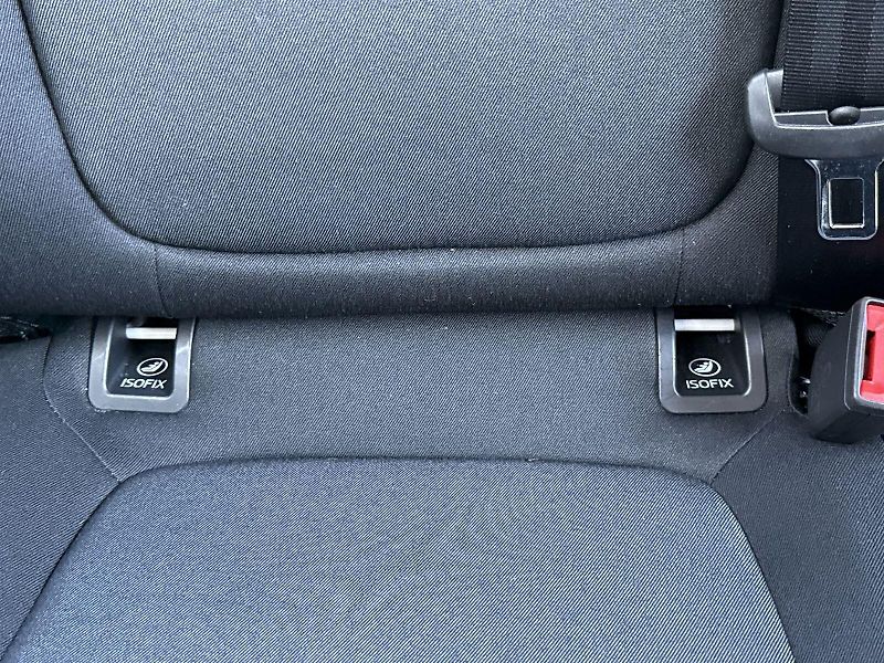 Škoda Fabia (2023) Combi 1.0 TSI Active - fotka 19 z 24