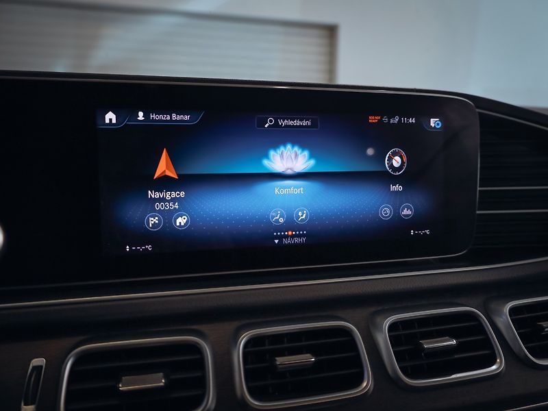 Mercedes-Benz GLS 400d 4MATIC AMG TV - fotka 23 z 37