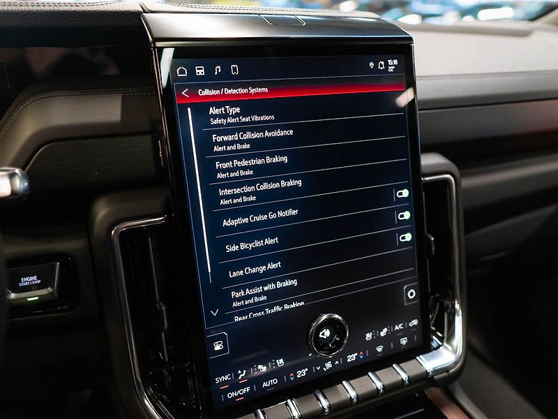 GMC Yukon (2025) 6.2 V8 Denali Reserve Package - fotka 34 z 45