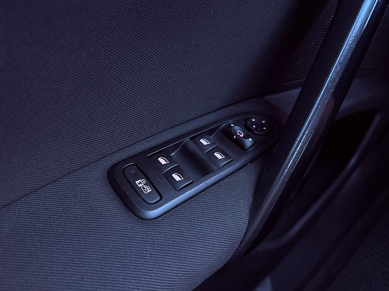 Peugeot 508 2.0 HDi, ČR - fotka 12 z 23