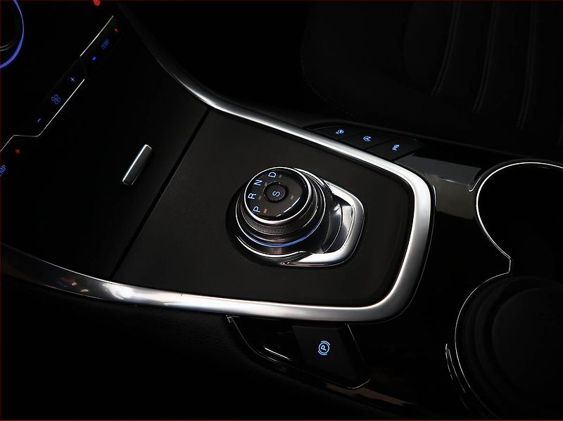 Ford Galaxy (2022) Titanium 2.0 EcoBlue, Automat - fotka 13 z 21
