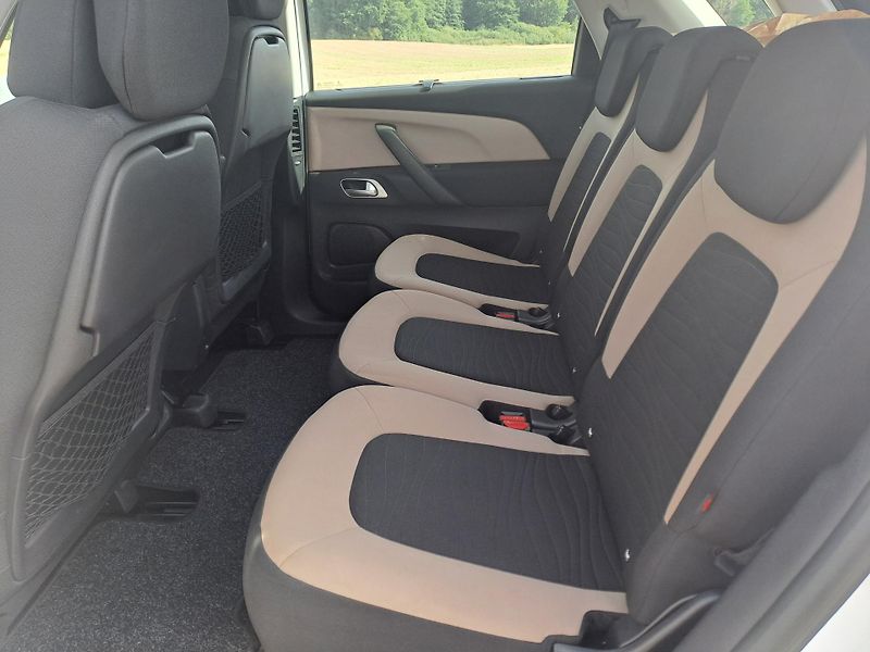 Citroën C4 Picasso (2014) 1.6 ČR 1. MAJITEL, PĚKNÝ STAV - fotka 18 z 32