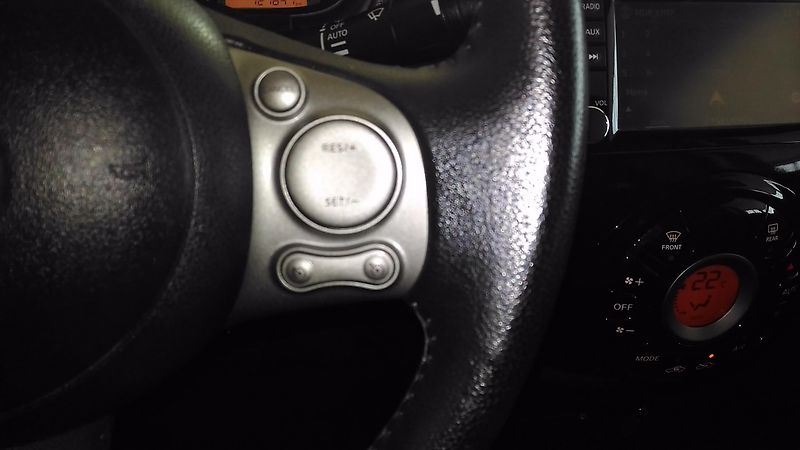 Nissan Micra (2015) 1,2I 59KW,AUTOMAT,NAVI,ALU,SER - fotka 24 z 32
