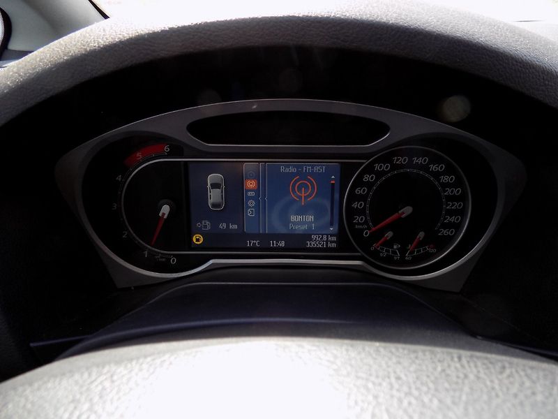 Ford S-MAX (2008) 2.0TDCi/klimatizace/ - fotka 31 z 33