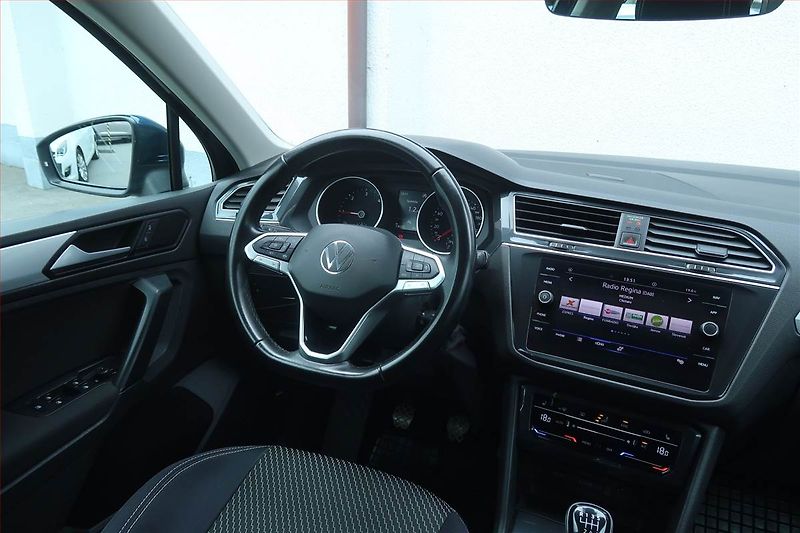 Volkswagen Tiguan (2021) 2.0 TDI - fotka 7 z 24
