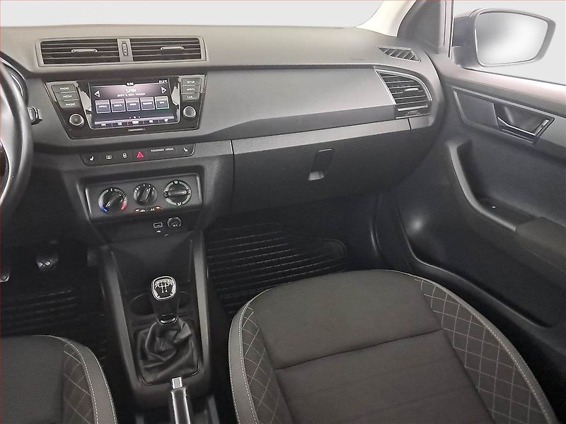 Škoda Fabia (2021) Ambition 1.0 TSI, ČR,1.maj - fotka 8 z 16