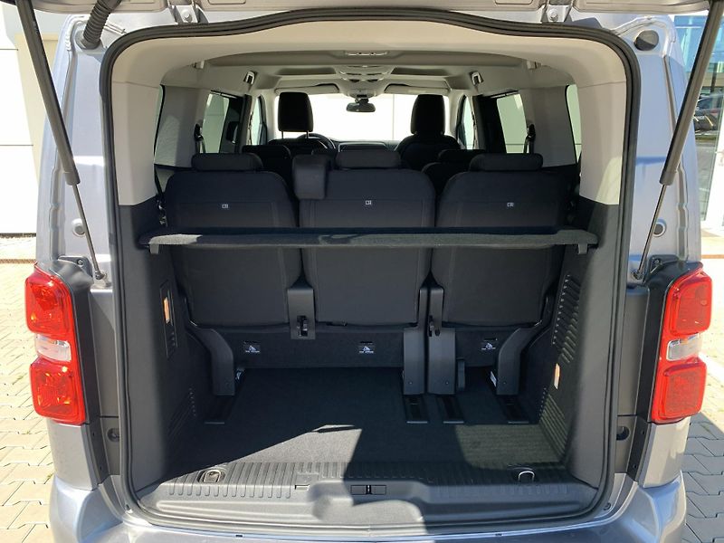 Toyota ProAce Verso VERSO FAMILY 2.0D-4D 106kW - fotka 5 z 31