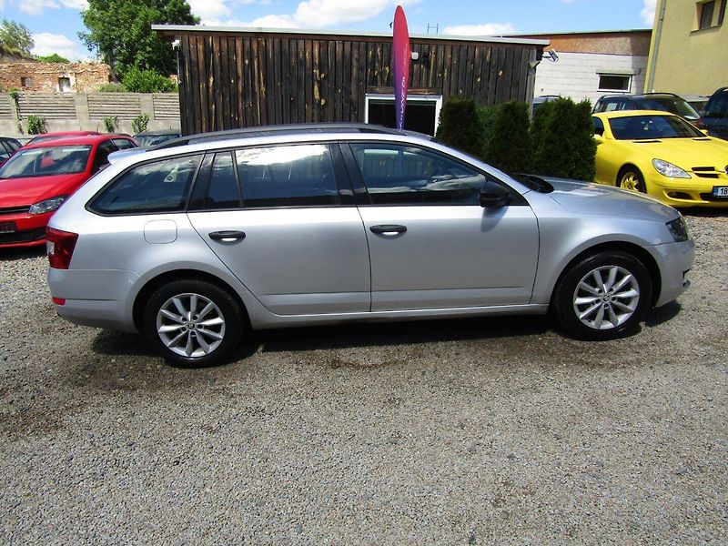 Škoda Octavia (2014) 1.6 TDI 77kW  1.MAJITEL - fotka 9 z 35