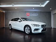 Volvo V60 D4 Inscription - fotografie inzerátu