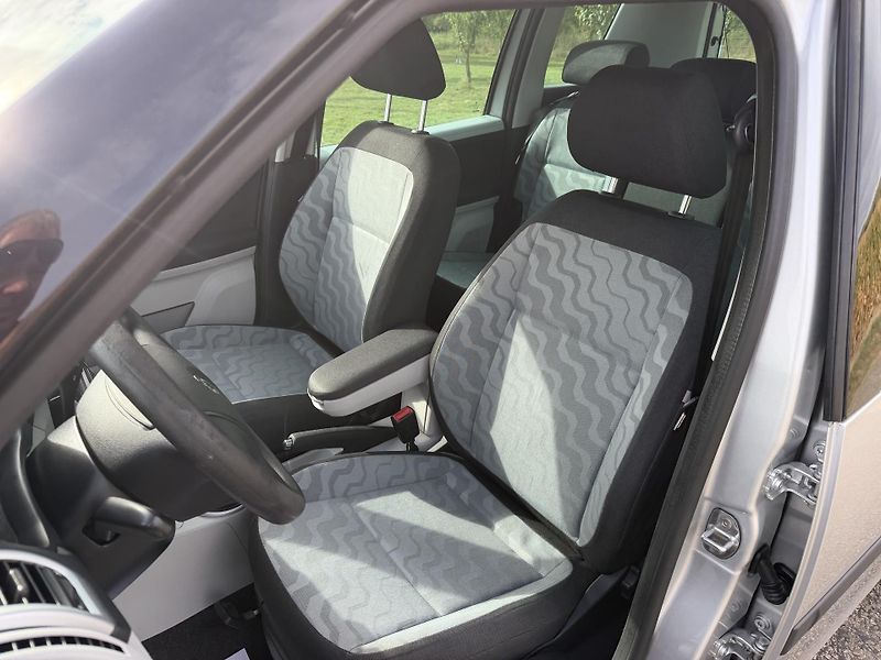 Škoda Roomster (2007) 1,4i 16V 63kW SERVISKA  - fotka 15 z 56