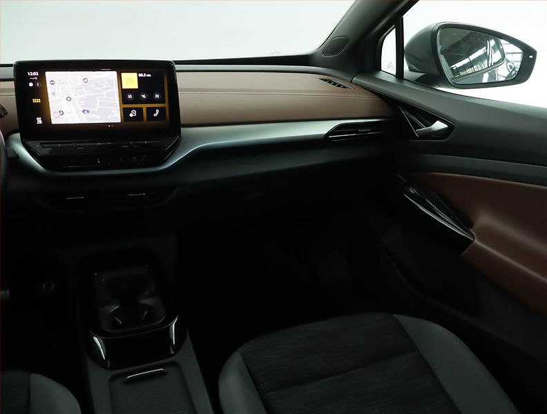 Volkswagen ID.5 (2022) Pro Perf. (82 kWh), SoH 94% - fotka 8 z 18