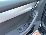 Škoda Octavia (2014) COMBI 1.6 TDI - náhled 9