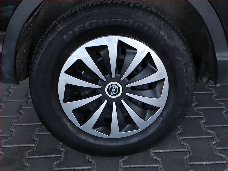 Nissan Qashqai (2015) 1.5 dCi, Navi, Tempomat - fotka 15 z 18