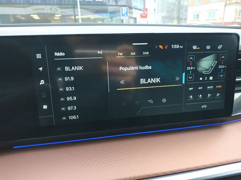 SsangYong Torres 1.5 PREMIUM 4WD AT, SKLADEM - fotka 23 z 31