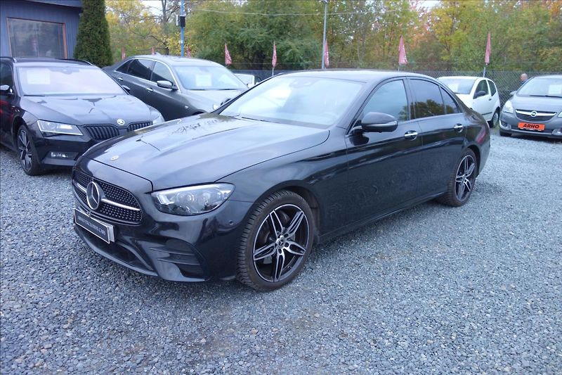 Mercedes-Benz Třídy E 200, ČR, SERV.KN., 4MATIC. - fotka 2 z 6