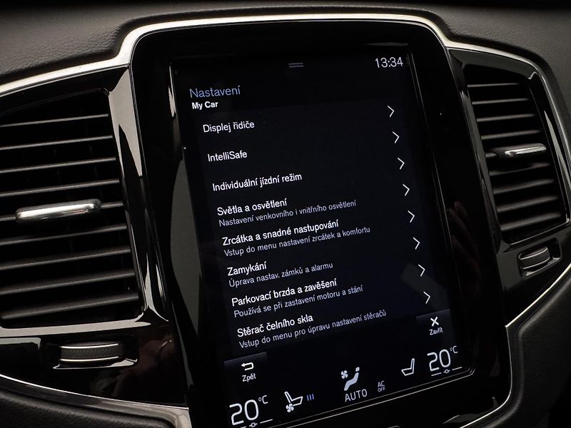 Volvo XC90 D5 AWD INSCRIPTION CZ 1.maj - fotka 45 z 54