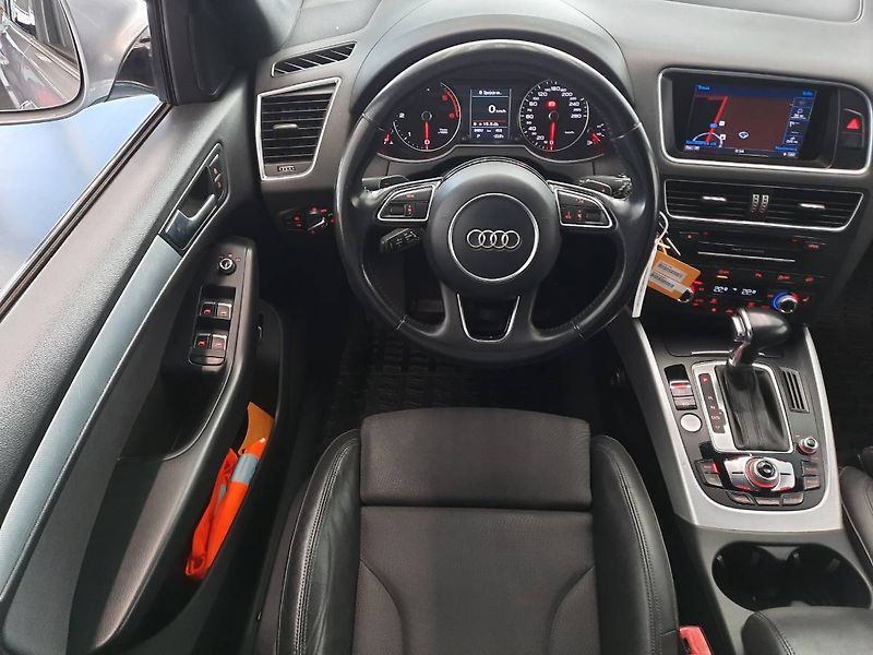 Audi Q5 (2016) 2.0 TDI quattro (140kW/190k) S - fotka 11 z 21