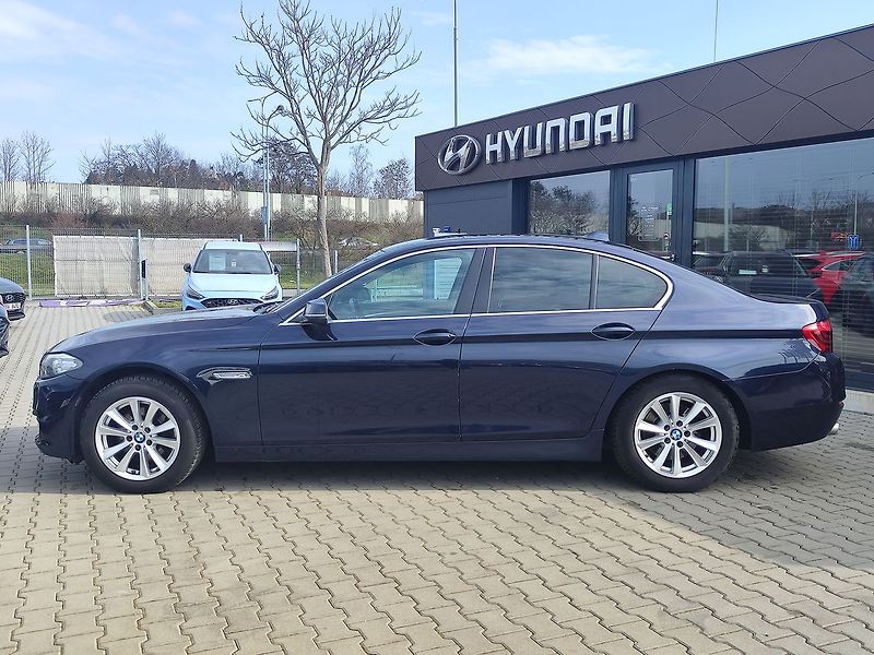BMW Řada 5 520d/140kW xDrive 8AT - fotka 8 z 32