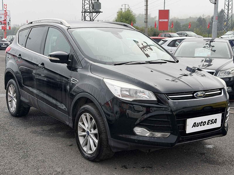 Ford Kuga (2015) 2.0 TDCi 4X4, Titanium, TZ - fotografie inzerátu