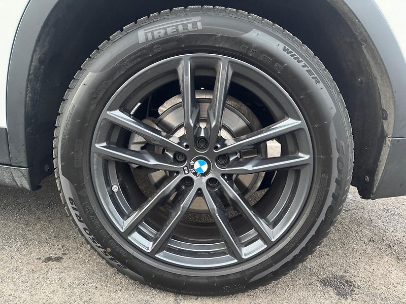 BMW X3 (2023) 20d LASER,PANO,HUD,servis 6/26 - fotka 50 z 51