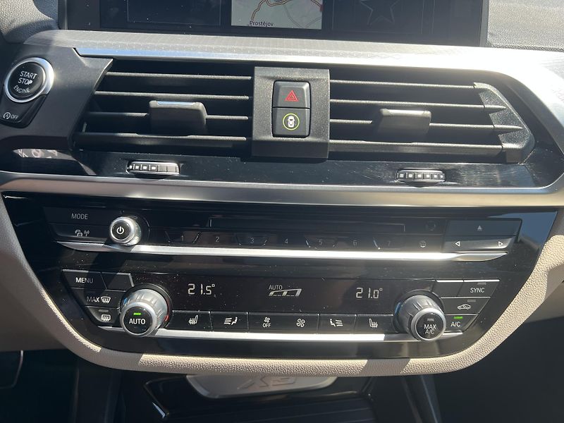 BMW X3 (2018) - fotka 22 z 41