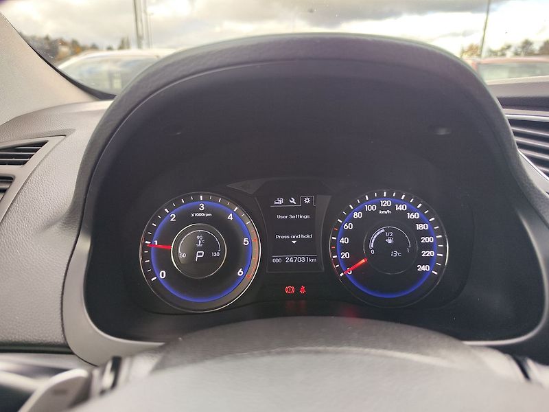 Hyundai i40 1.7 CRDI/104kW Experience AT - fotka 13 z 33