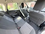 BMW iX1 (2023) - náhled 14