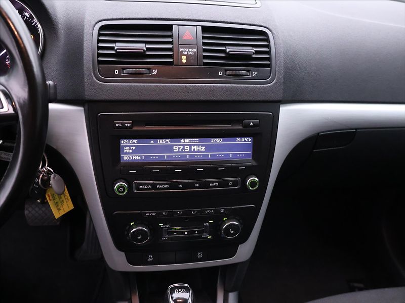 Škoda Yeti 1,2 TSI 77kW DSG Outdoor 1.Maj - fotka 14 z 27