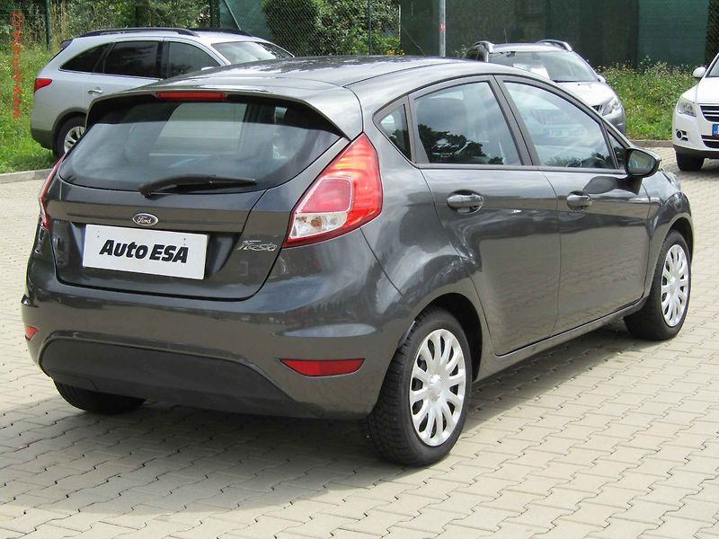 Ford Fiesta (2015) 1.2i, ČR, AC - fotka 4 z 17