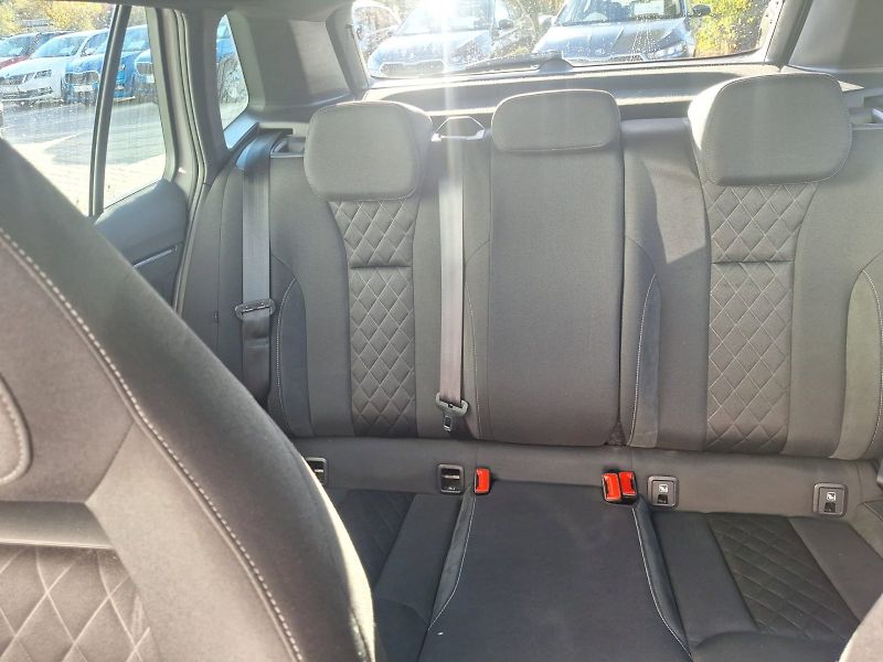 Škoda Kamiq (2021) 1.0 TSI / 81 kW / 7DSG / STYLE - fotka 29 z 35