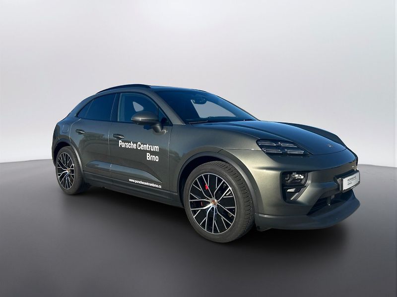 Porsche Macan (2026) 4S - fotka 7 z 30