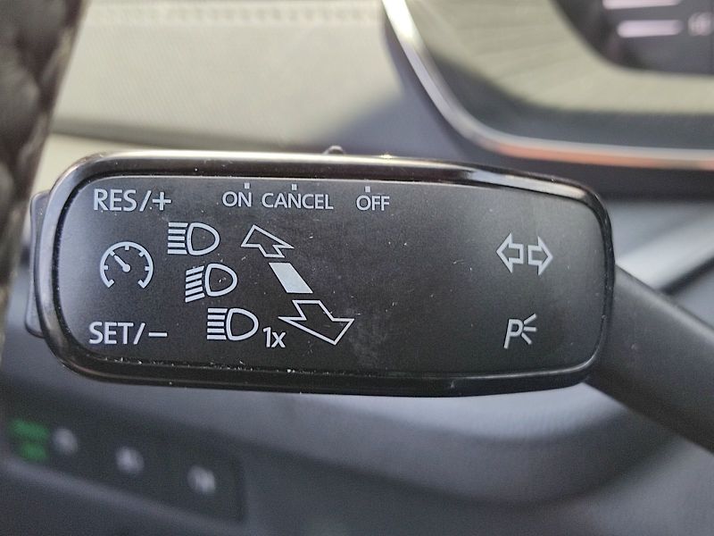Škoda Octavia (2023) combi Ambition Plus 1,5 Tsi - fotka 27 z 35
