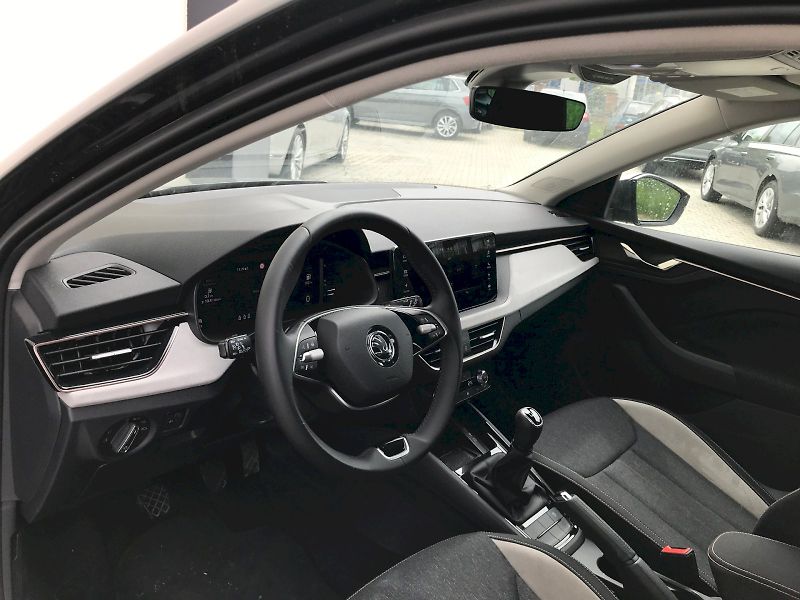Škoda Scala (2024) SELEC TSI 85/1.0 M6F - fotka 13 z 22
