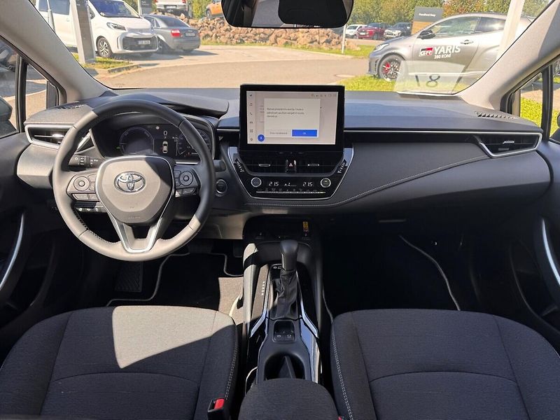 Toyota Corolla 1.8 Style - fotka 10 z 13